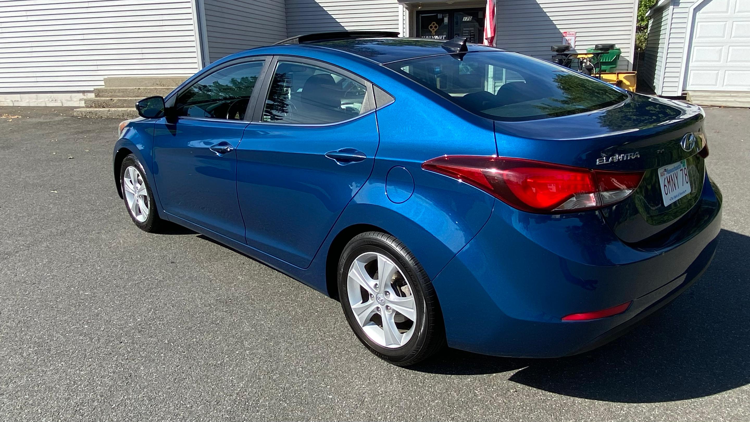 Hyundai Elantra 2016 in Springfield, MA