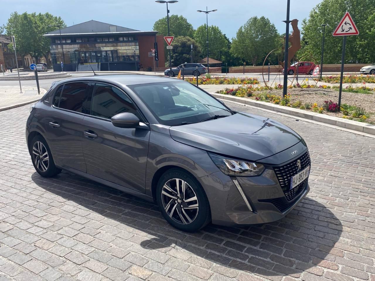 Peugeot 208 2020 à Toulouse