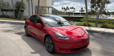 Tesla Model 3 2023