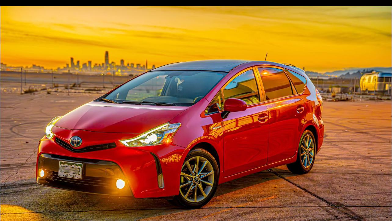 Toyota Prius v 2017 in Burlingame, CA
