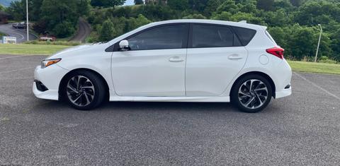 Scion iM 2016