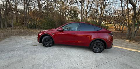 Tesla Model Y 2026