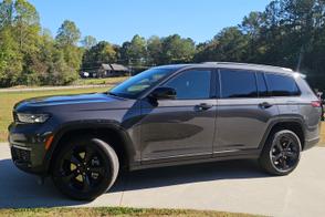 Jeep Grand Cherokee L car