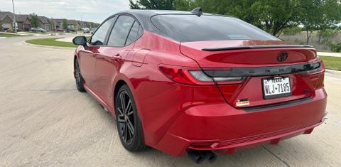 Toyota Camry Hybrid 2025