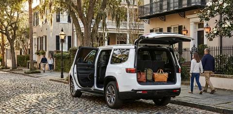Jeep Wagoneer 2022