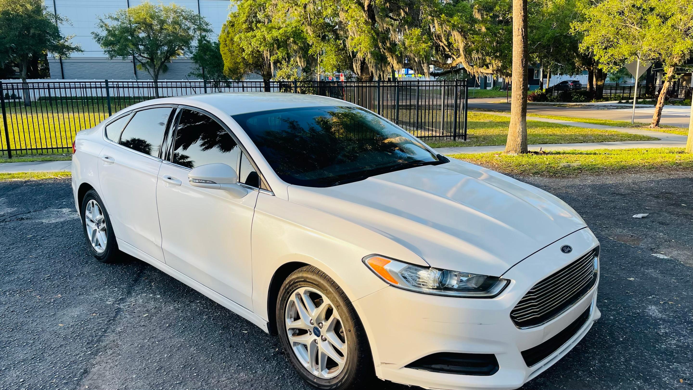 Ford Fusion 2015 in 
