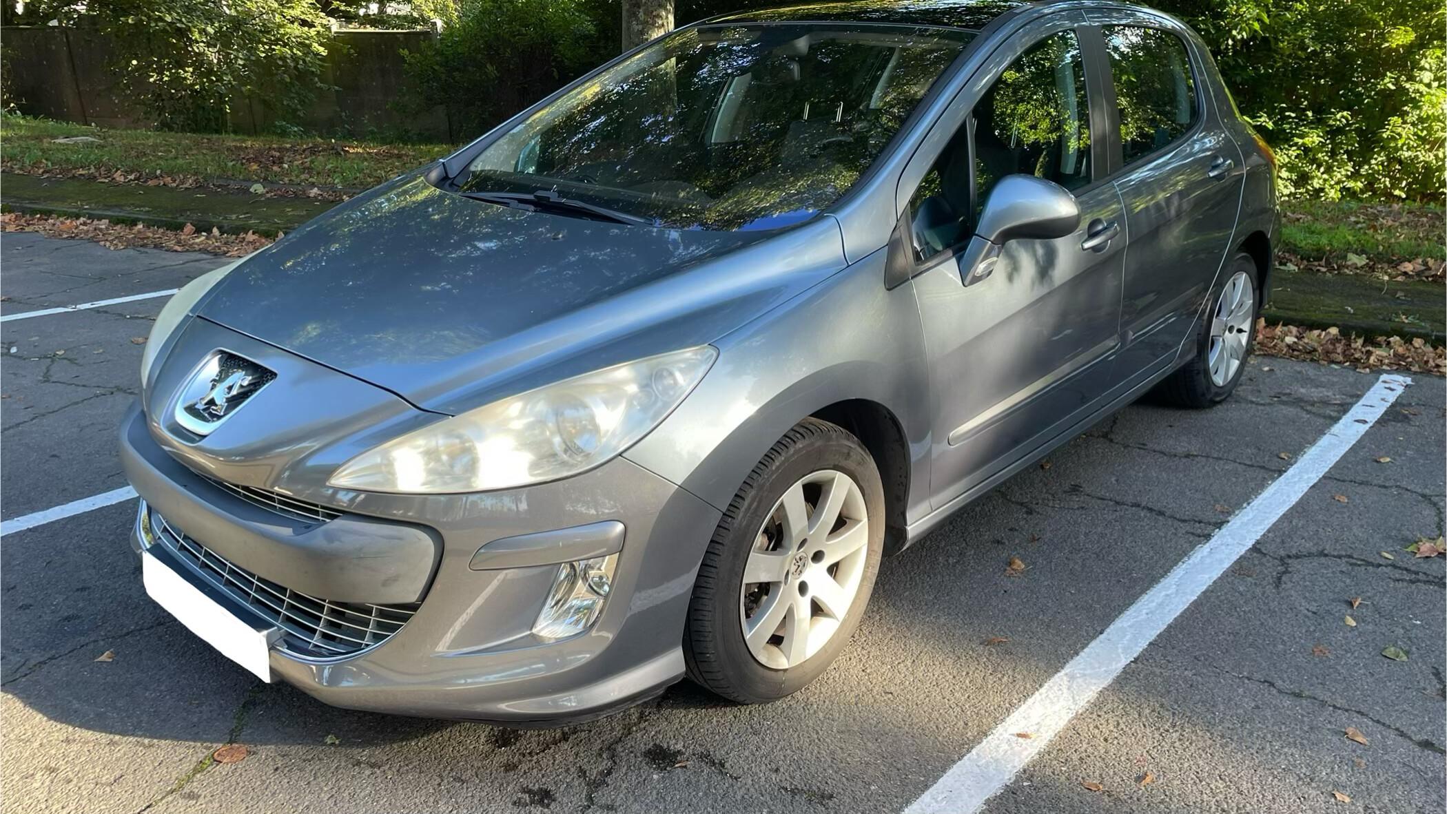 Peugeot 308 2010 à Caen