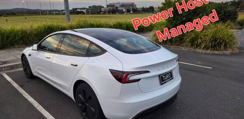 Tesla MODEL 3 2024