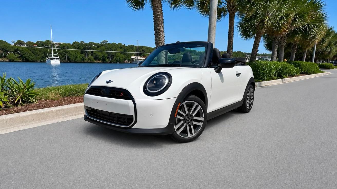 MINI Convertible 2025 in Fort Myers, FL
