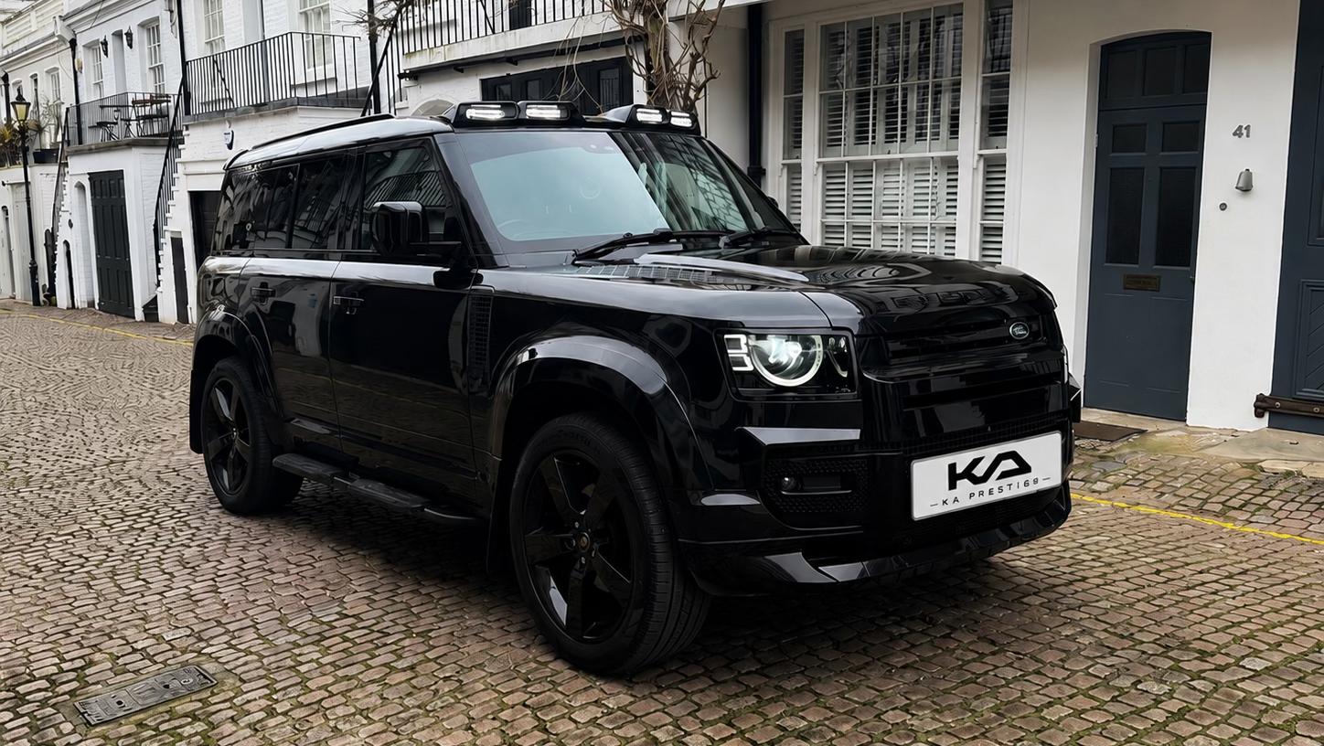 Land Rover 110 Defender 2020 in London