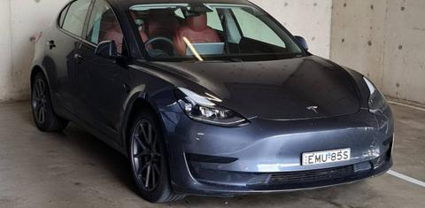 Tesla MODEL 3 2021