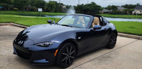 Mazda MX-5 Miata RF 2025