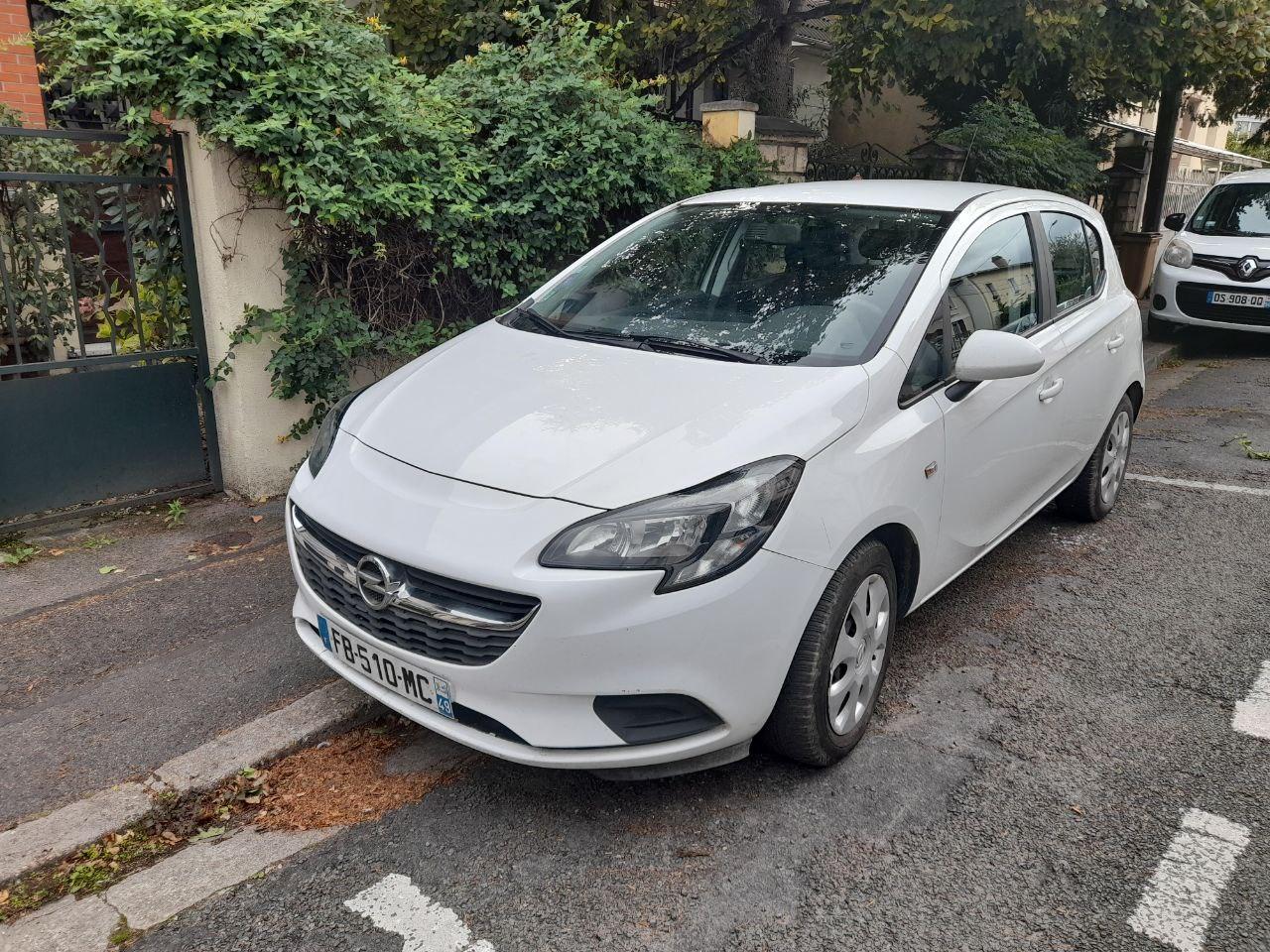 Opel CORSA 2018 à Vitry-sur-Seine