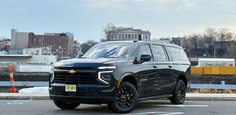 Chevrolet Suburban 2025