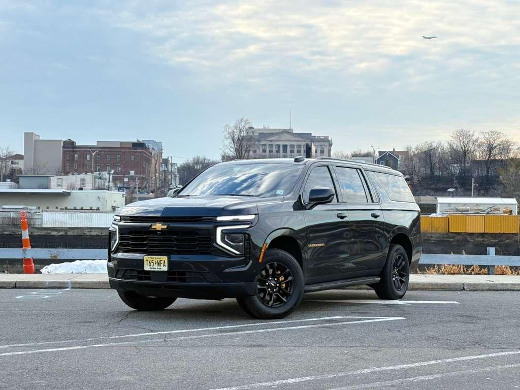 Chevrolet Suburban 2025 in Kearny, NJ