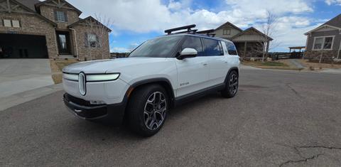 Rivian R1S 2024