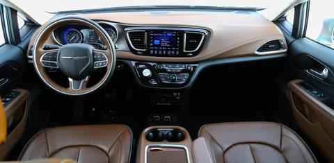 Chrysler Pacifica 2017