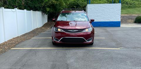 Chrysler Pacifica 2017