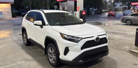 Toyota RAV4 2024