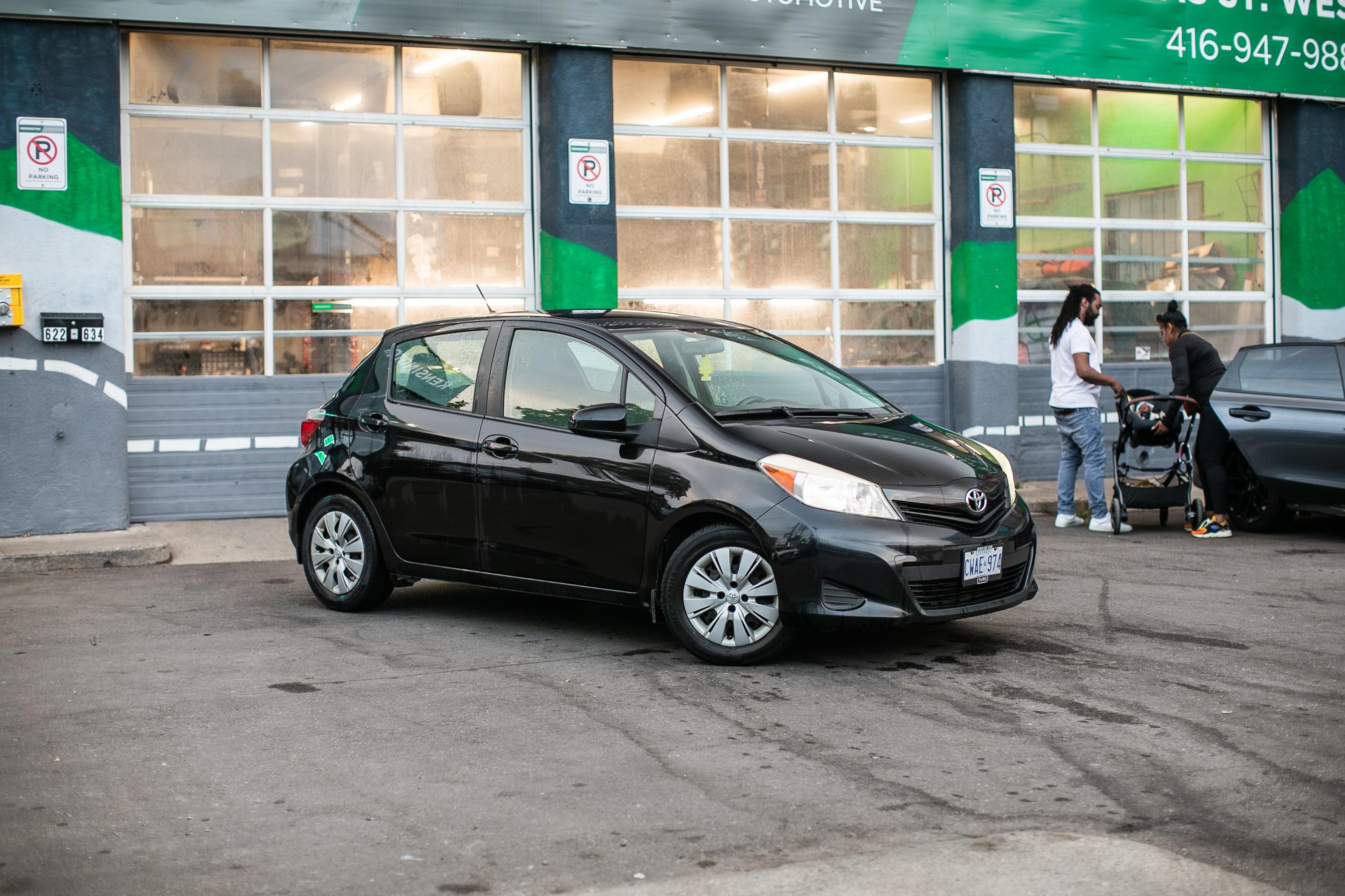 Toyota Yaris 2012 à 