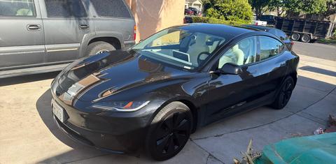 Tesla Model 3 2025