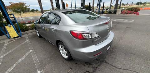 Mazda Mazda3 2013