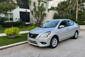 Nissan Versa car