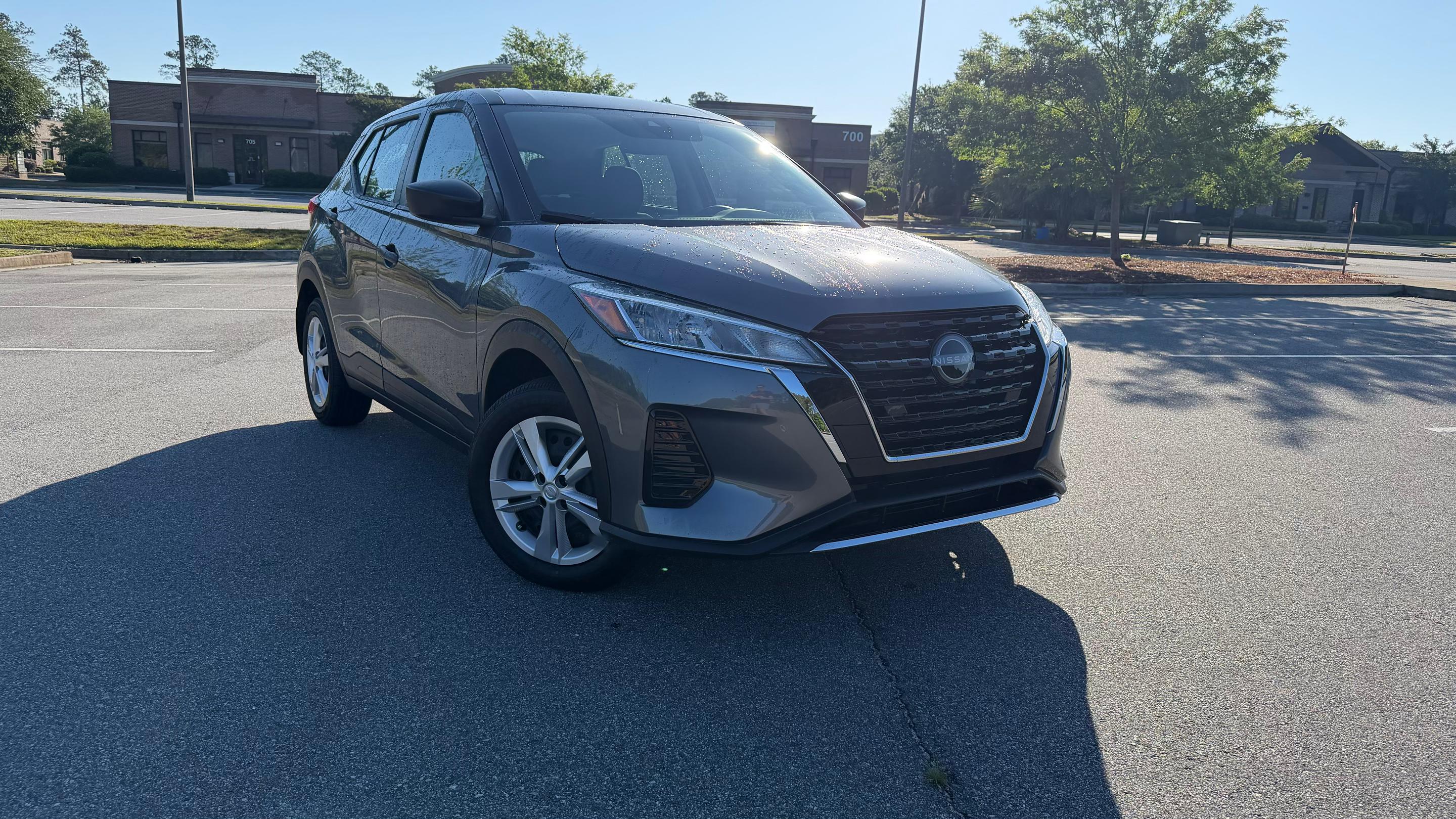 Nissan Kicks Play 2025 in 
