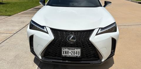 Lexus UX 2023