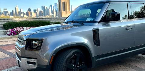 Land Rover Defender 2022
