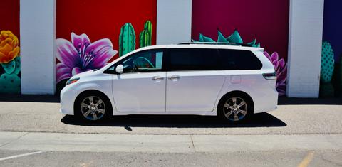 Toyota Sienna 2015