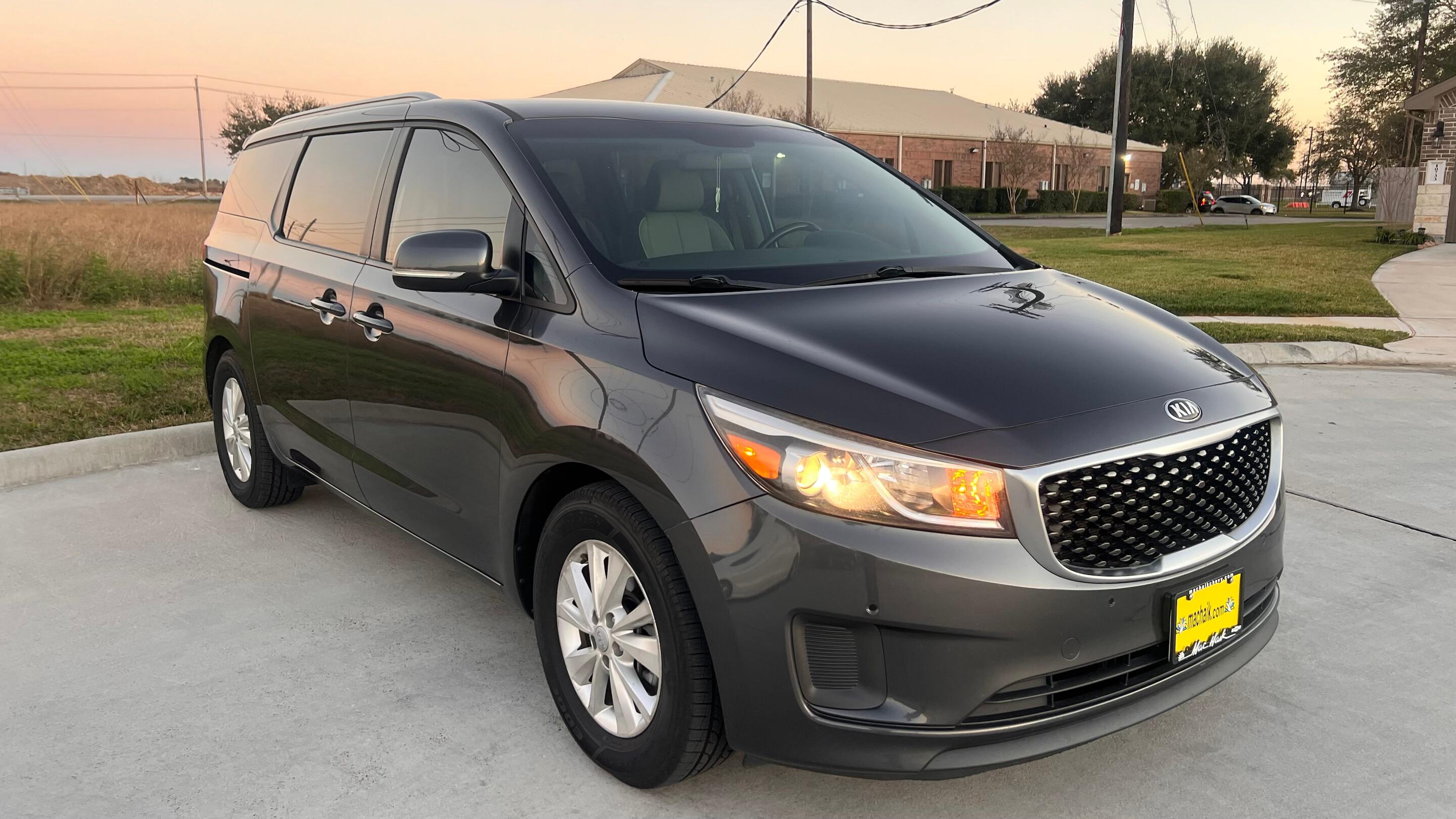 Kia Sedona 2018 in Texas City, TX