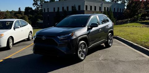Toyota RAV4 Hybrid 2024