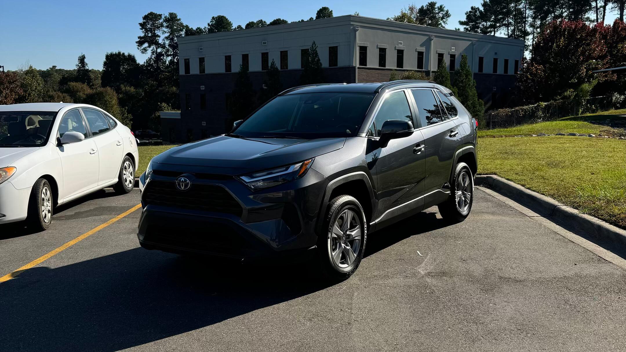 Toyota RAV4 Hybrid 2024 in Raleigh, NC