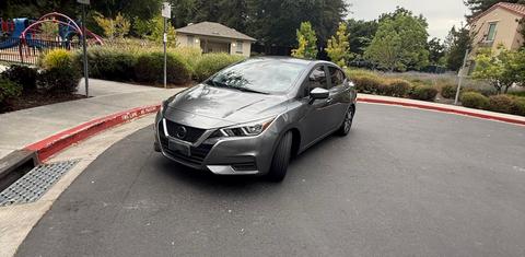 Nissan Versa 2020