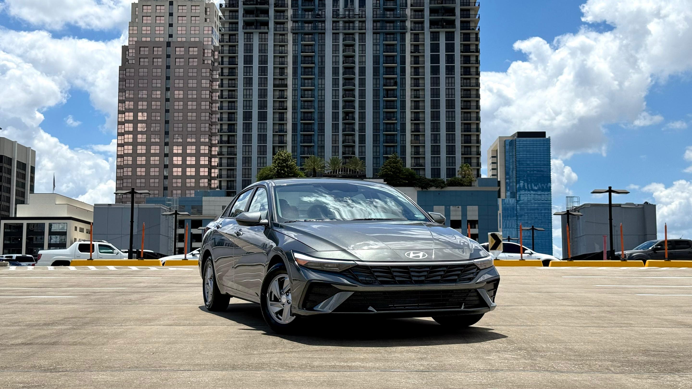 Hyundai Elantra 2026 in 