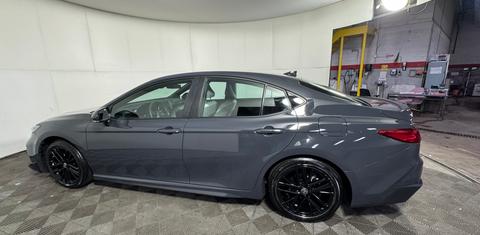 Toyota Camry Hybrid 2025