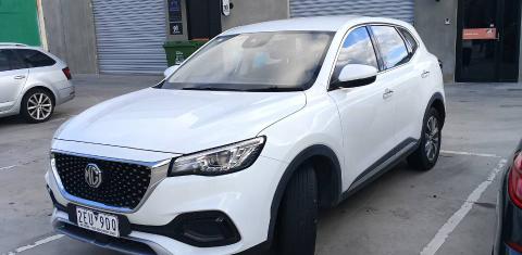 MG HS 2021