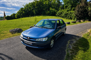 PEUGEOT 306 1996 à Tauriac