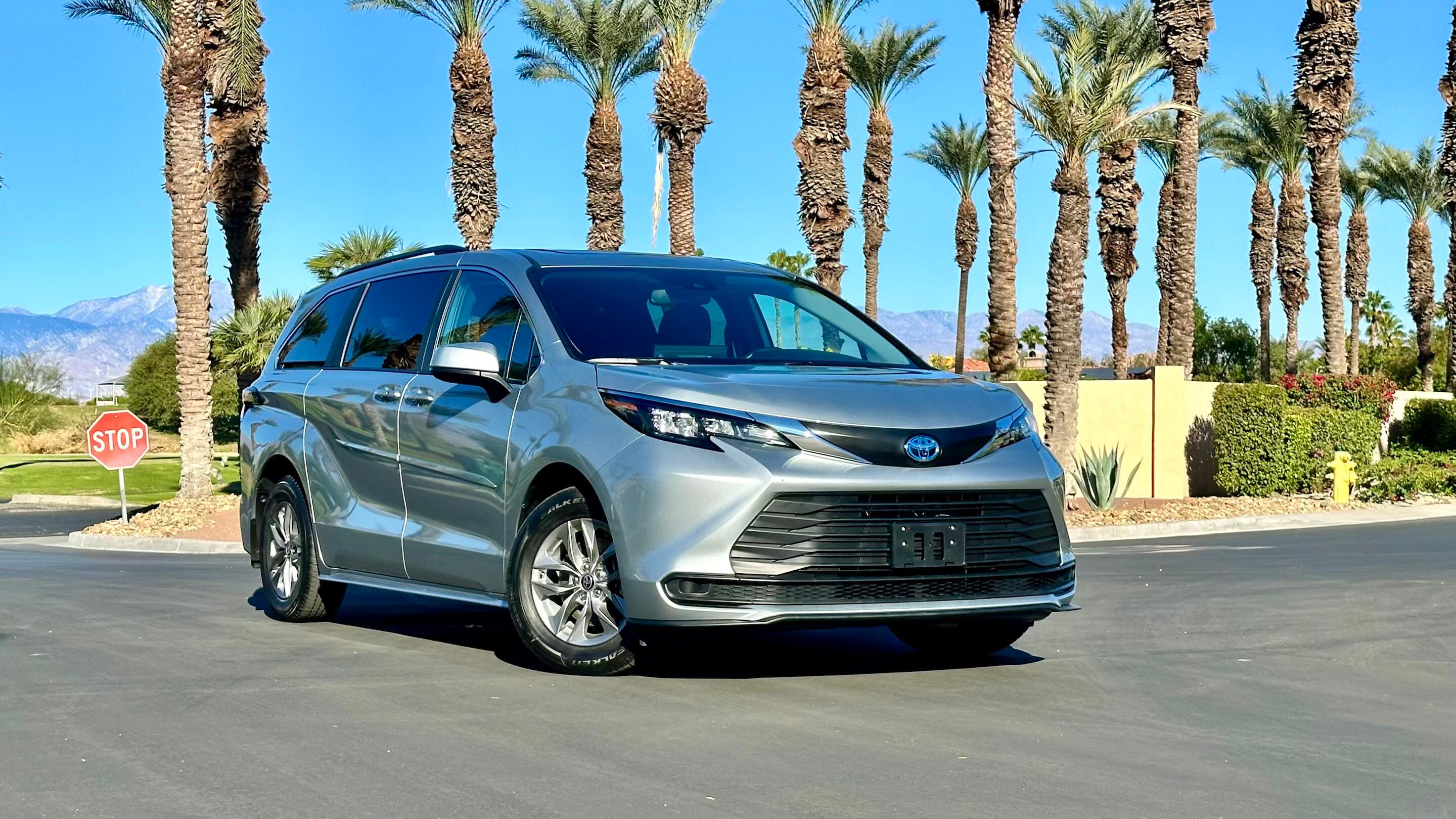  Sienna Seahorse タツノオトシゴ　Mサイズ Jellycat Sienna Seahorse タツノオトシゴ Mサイズ