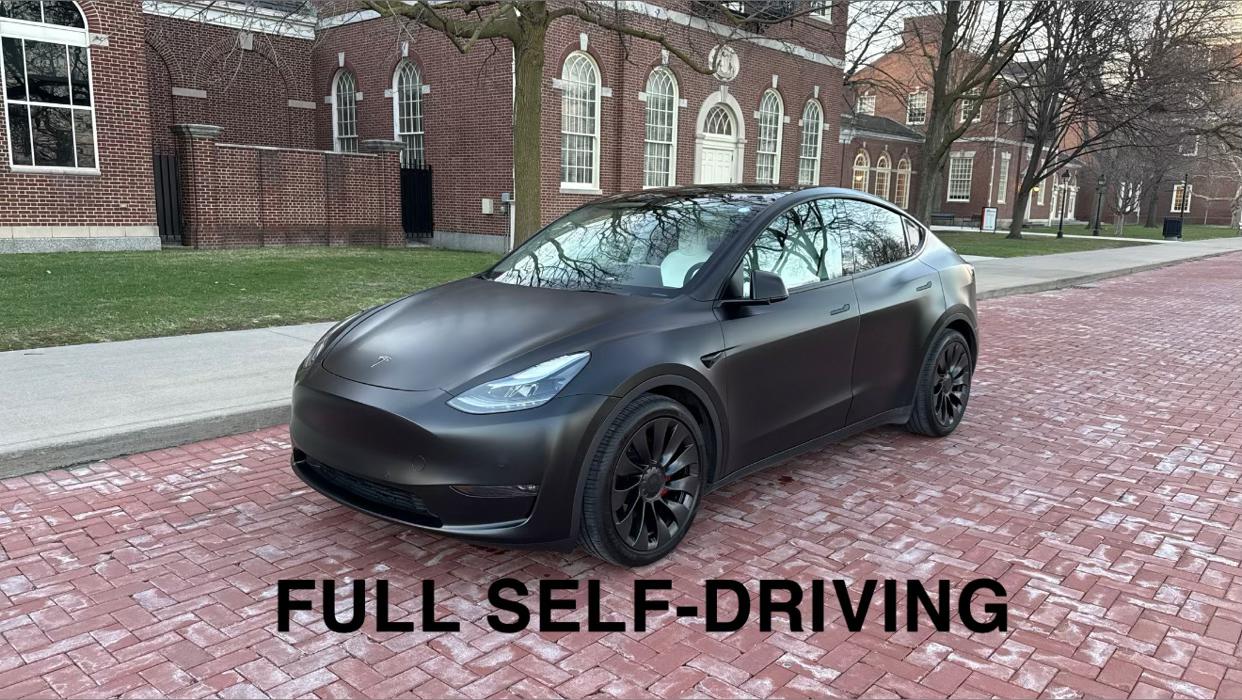Tesla Model Y 2021 in Dearborn, MI