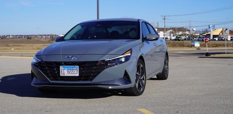 Hyundai Elantra 2023
