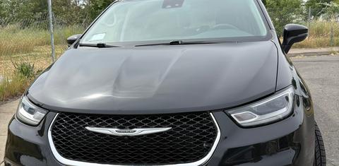 Chrysler Pacifica 2023