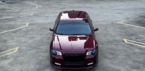 Chrysler 300 2023