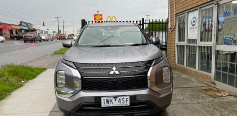 Mitsubishi OUTLANDER 2022