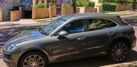 Porsche MACAN 2014