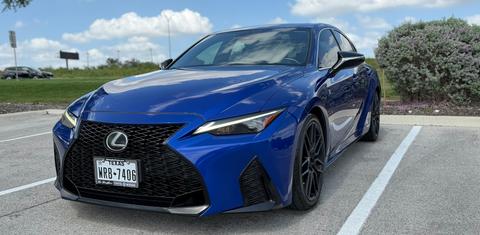 Lexus IS 2021