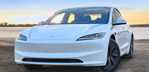 Tesla Model 3 2024