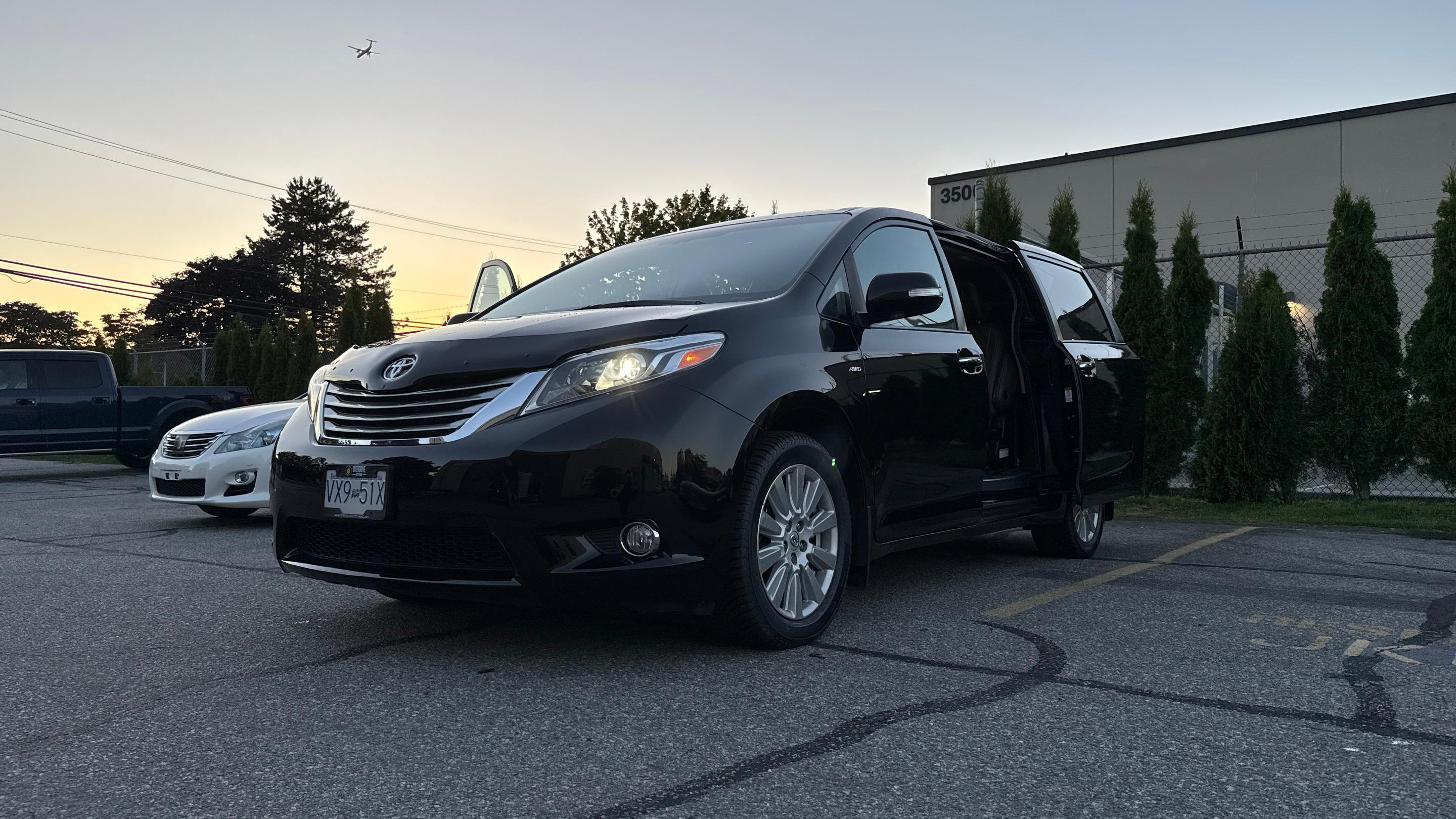 Toyota Sienna 2017 in Richmond, BC