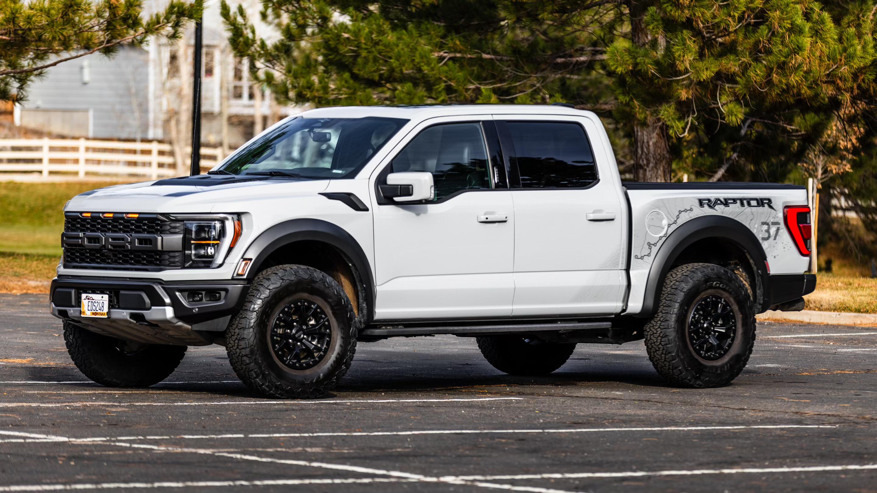 Ford F-150 2023 in Thornton, CO
